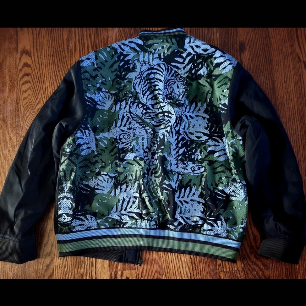Men's Jungle Pattern Bomber Jacket